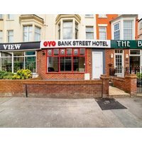 Oyo 18 Bank Street Hotel