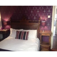 Rivers Street 2 bed ground floor Georgian garden Apartment