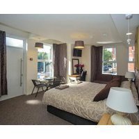 Riverside Bed And Breakfast