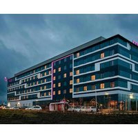 Moxy Aberdeen Airport