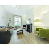 3 Bedroom Apartment In Westminster