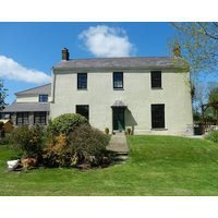 Cilwen Country House Bed And Breakfast