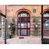 OYO The Arch Wembly Stadium