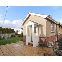 Eusebank Holiday House