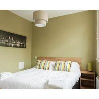 24 Catharine Street Hotel