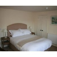 Cat and Custard Pot Inn