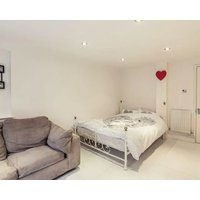 Al Tower Bridge Apartment