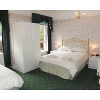 Hillcrest Guest House