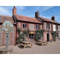 The Three Horseshoes