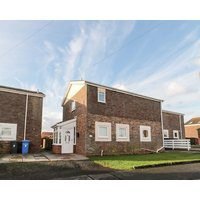 Cheviot View Pet Friendly With A Garden In Beadnell Ref 17389