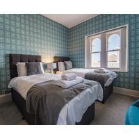 Sir Arthur Conan Doyle Apartment (no 6) 1 Elliot Terrace - Stunning Sea Views Over Hoe And Plymouth