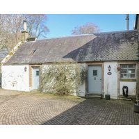 Sweetpea Cottage Pet Friendly With Open Fire In Biggar Ref 927592