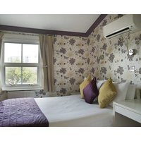 Crompton Guest House