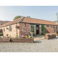 Freeborough Romantic With A Garden In Moorsholm Ref 919673