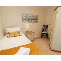 Razorbill Cottage Pet Friendly With A Garden In Whitby Ref 927064