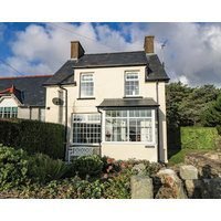 Tyr Ysgol Pet Friendly With Hot Tub In Morfa Bychan Ref 26167