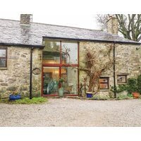 Haworth Barn Pet Friendly With Open Fire In Stainforth Ref 924446
