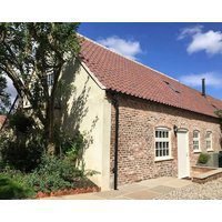 The Dower House Cottage With A Garden In Kirklington Ref 947662