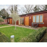 Foxs Den Luxury Holiday Cottage In Titchfield Common Ref 961324