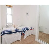 Oceans Side Family Friendly With A Garden In Ilfracombe Ref 966468