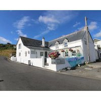 Headland Apt 17 In Coverack Ref 959156