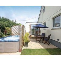 Respryn With Hot Tub In Mevagissey Ref 959219