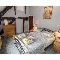 Stallington Hall Farm Pet Friendly In Stallington Ref 28004