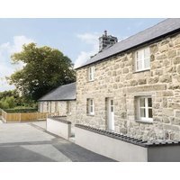 Cefn Bryn Mawr Pet Friendly With A Garden In Criccieth Ref 952320