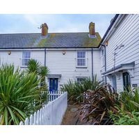 Hakuna Matata Pet Friendly With A Garden In Camber Ref 950784