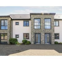 Cysgod Y Capel Family Friendly With Hot Tub In Benllech Ref 934824