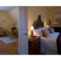 St Giles House Hotel