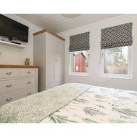 Glade Lodge Family Friendly In Bowness & Windermere Ref 967638