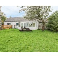 Dyffryn Bach Pet Friendly With Open Fire In Corwen Ref 950704