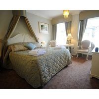 Feathers Royal Hotel