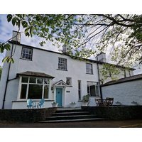 Lake Road Apartments