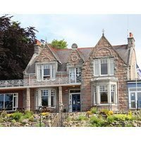 Ravenswood Social Club