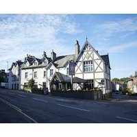 De Trafford Arms Hotel