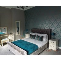 The Whittington & Cat