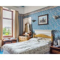 Eglinton Guest House