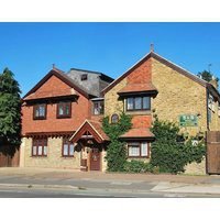 Oakwood Bed and Breakfast Heathrow