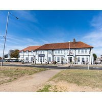 The Kingscliff Hotel