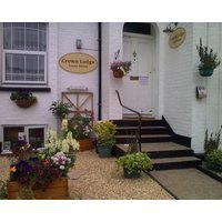 Crown Lodge Guest House