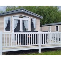 3 bedroom deluxe caravan