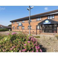 Days Inn by Wyndham Warwick South M40