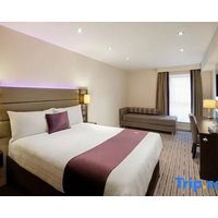 Premier Inn Wokingham Town Centre