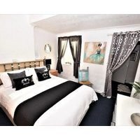 Bridle Lodge Apartments