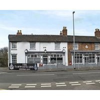 OYO Tamworth Arms Boutique Pub & Hotel