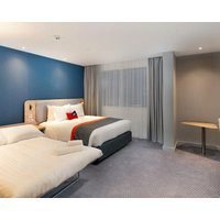 Holiday Inn Express London Heathrow T4 By Ihg