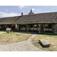 Tump Cottage Sleeps Two - Cottages In A Traditional Cotswold Village