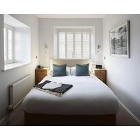 Cross Foxes - Bar Grill Rooms